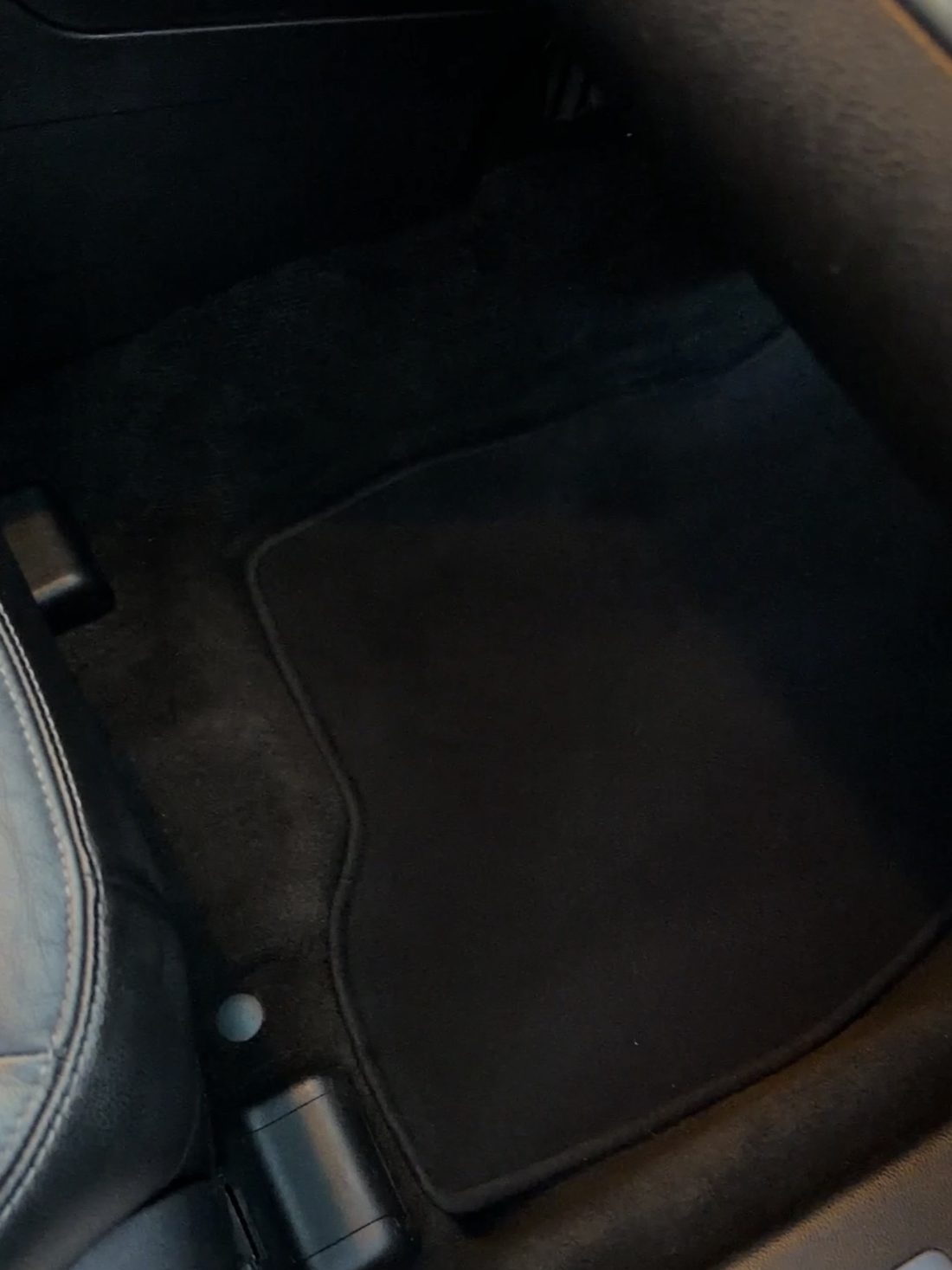 Ford Explorer interior floor after detailing
